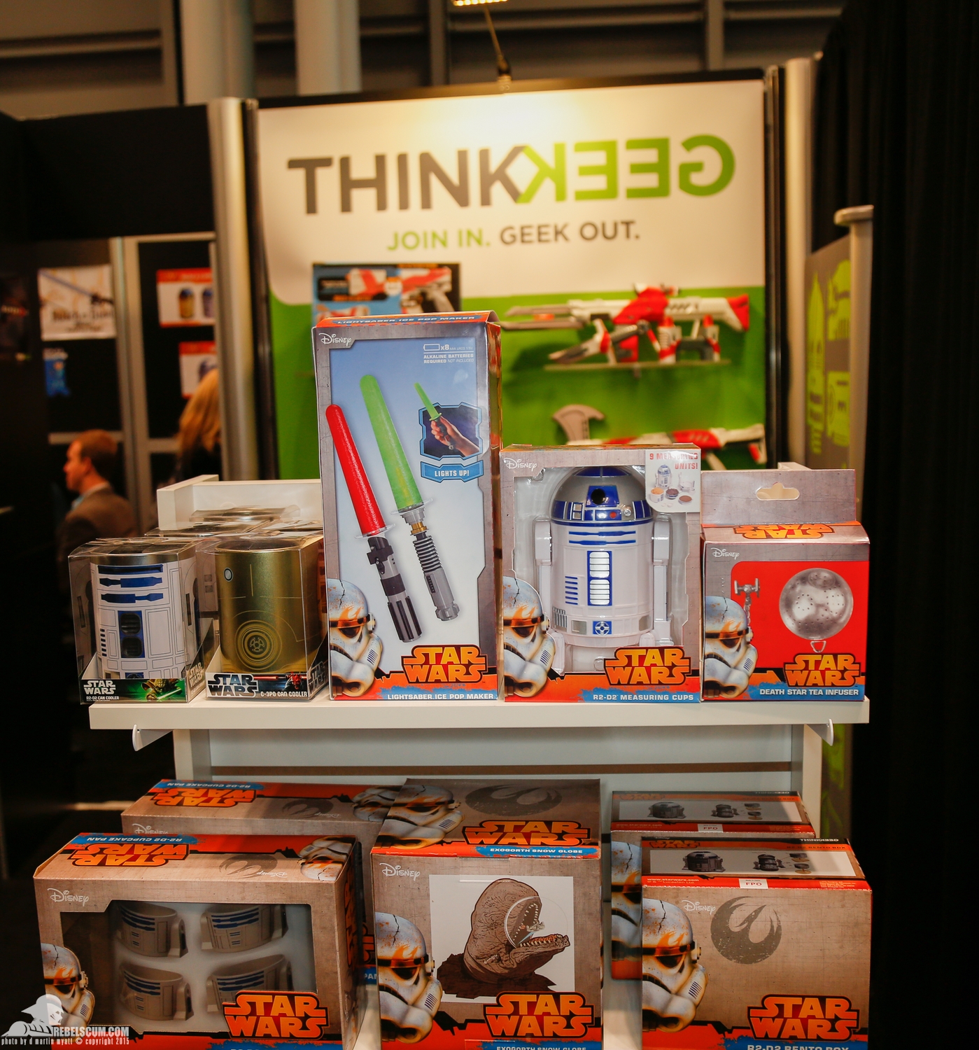 2015-International-Toy-Fair-ThinkGeek-001.jpg