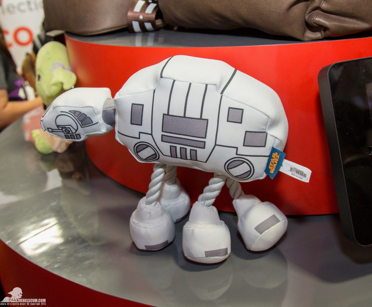 Lucasfilm-Pavilion-2015-San-Diego-Comic-Con-SDCC-116.jpg