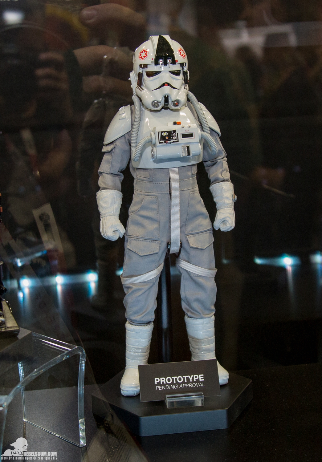 Sideshow-Collectibles-2015-SDCC-004.jpg