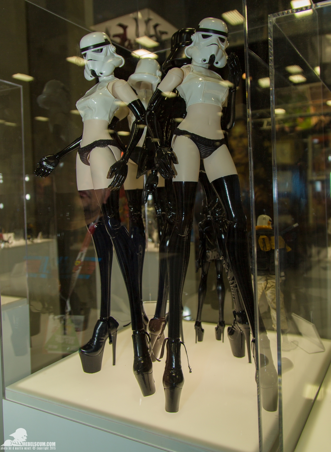 ThreeA-World-Of-3A-2015-San-Diego-Comic-Con-SDCC-007.jpg