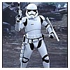 Finn-First-Order-Riot-Control-Stormtrooper-MMS346-Hot-Toys-010.jpg