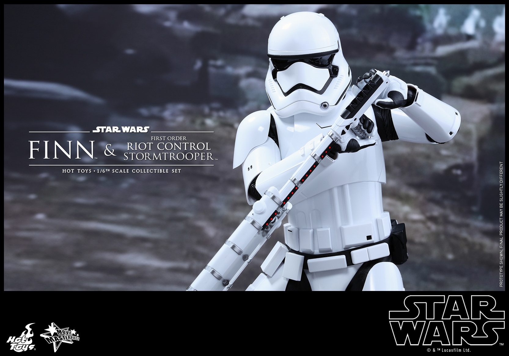 Finn-First-Order-Riot-Control-Stormtrooper-MMS346-Hot-Toys-013.jpg