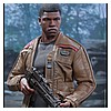 Finn-MMS345-The-Force-Awakens-Star-Wars-Hot-Toys-003.jpg