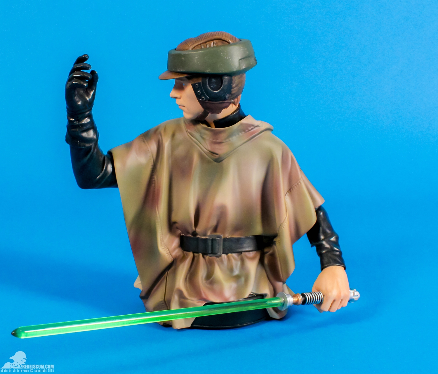 gentle giant luke skywalker bust