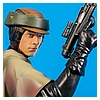 Gentle-Giant-Ltd-Luke-Skywalker-Endor-PGM-Mini-Bust-Review-018.jpg