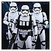 Hot-Toys-318-First-Order-Stormtrooper-Heavy-Gunner-005.jpg