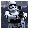 Hot-Toys-318-First-Order-Stormtrooper-Heavy-Gunner-011.jpg