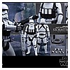 Hot-Toys-318-First-Order-Stormtrooper-Heavy-Gunner-016.jpg