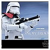 Hot-Toys-MMS322-First-Order-Snowtrooper-Officer-006.jpg