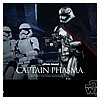 Hot-Toys-MMS328-The-Force-Awakens-1-6-scale-Captain-Phasma-014.jpg