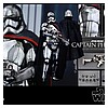 Hot-Toys-MMS328-The-Force-Awakens-1-6-scale-Captain-Phasma-015.jpg