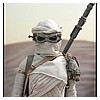 Hot-Toys-MMS337-The-Force-Awakens-Rey-BB-8-010.jpg