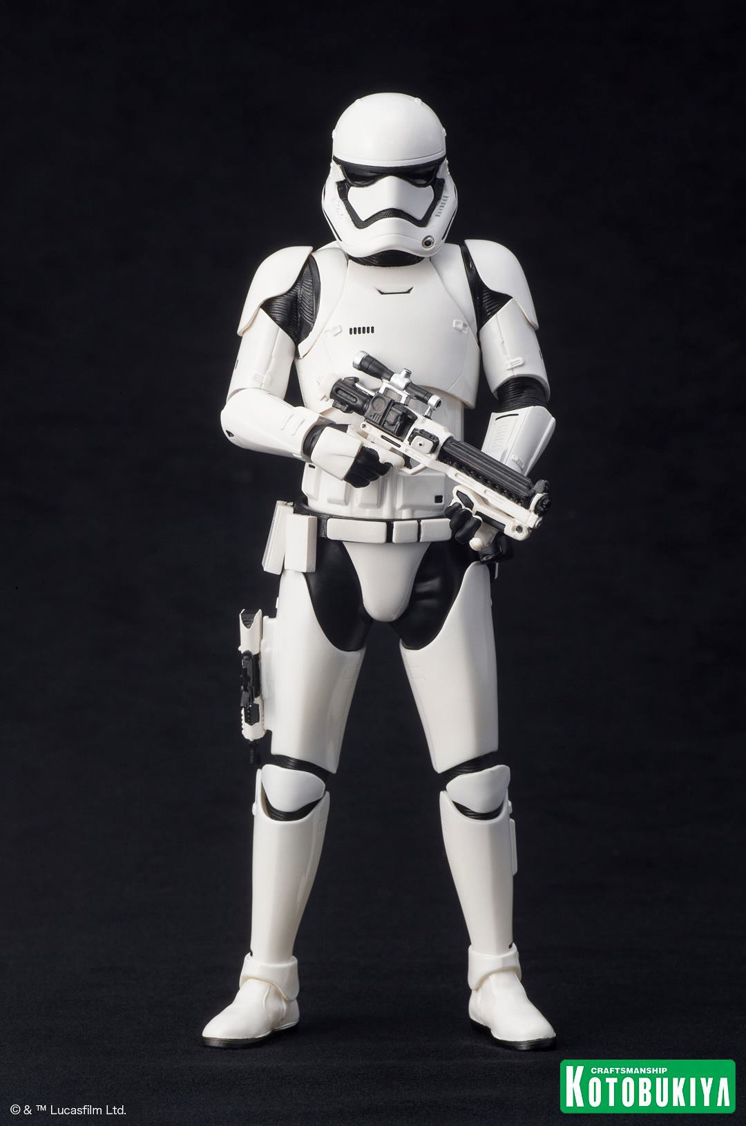 Kotobukiya-The-Force-Awakens-First-Order-Stormtrooper-ARTFX-001.jpg