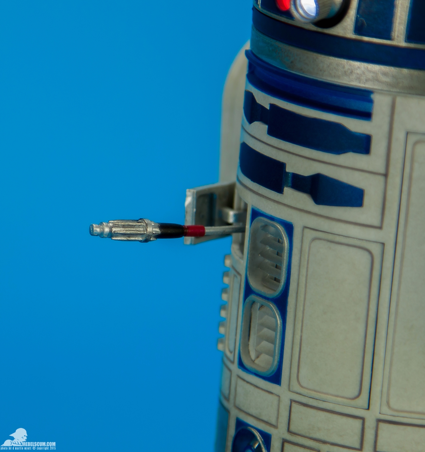 Sideshow-Collectibles-R2-D2-Sixth-Scale-Figure-Review-033.jpg