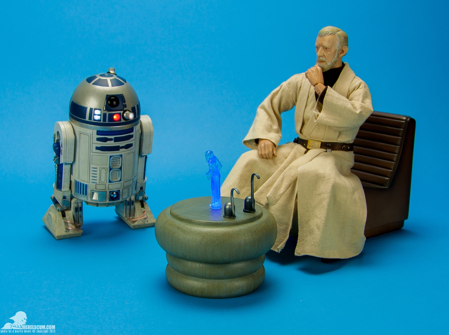 Sideshow-R2-D2-Preview-005.jpg