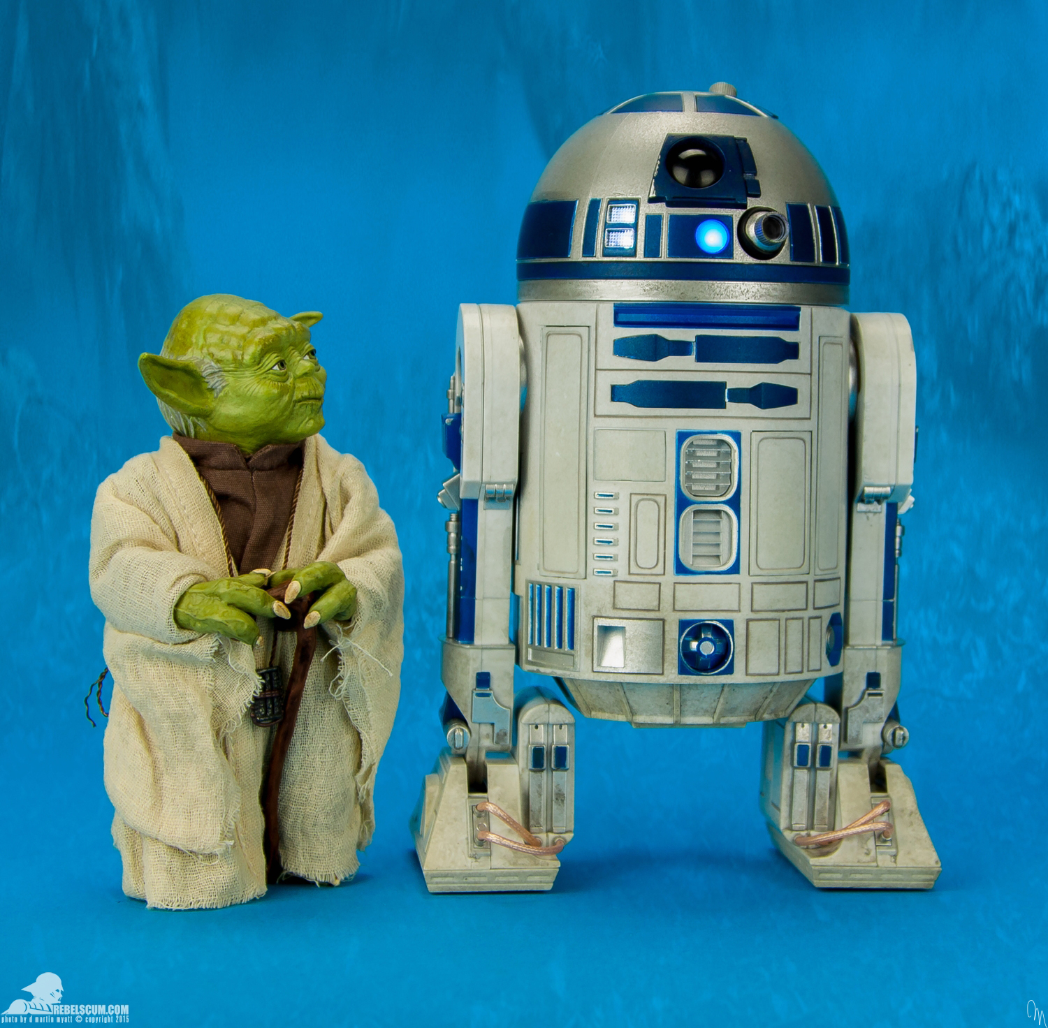 Sideshow-R2-D2-Preview-006.jpg