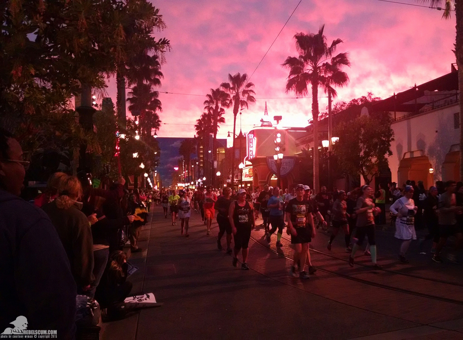 Star-Wars-Half-Marathon-Disneyland-Runners-002.jpg