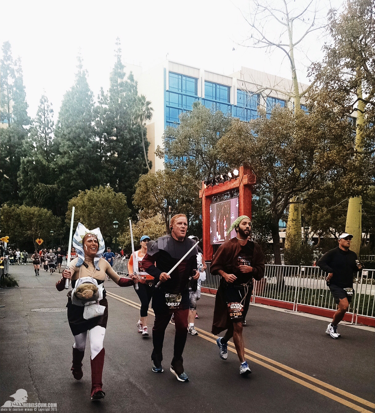 Star-Wars-Half-Marathon-Disneyland-Runners-012.jpg