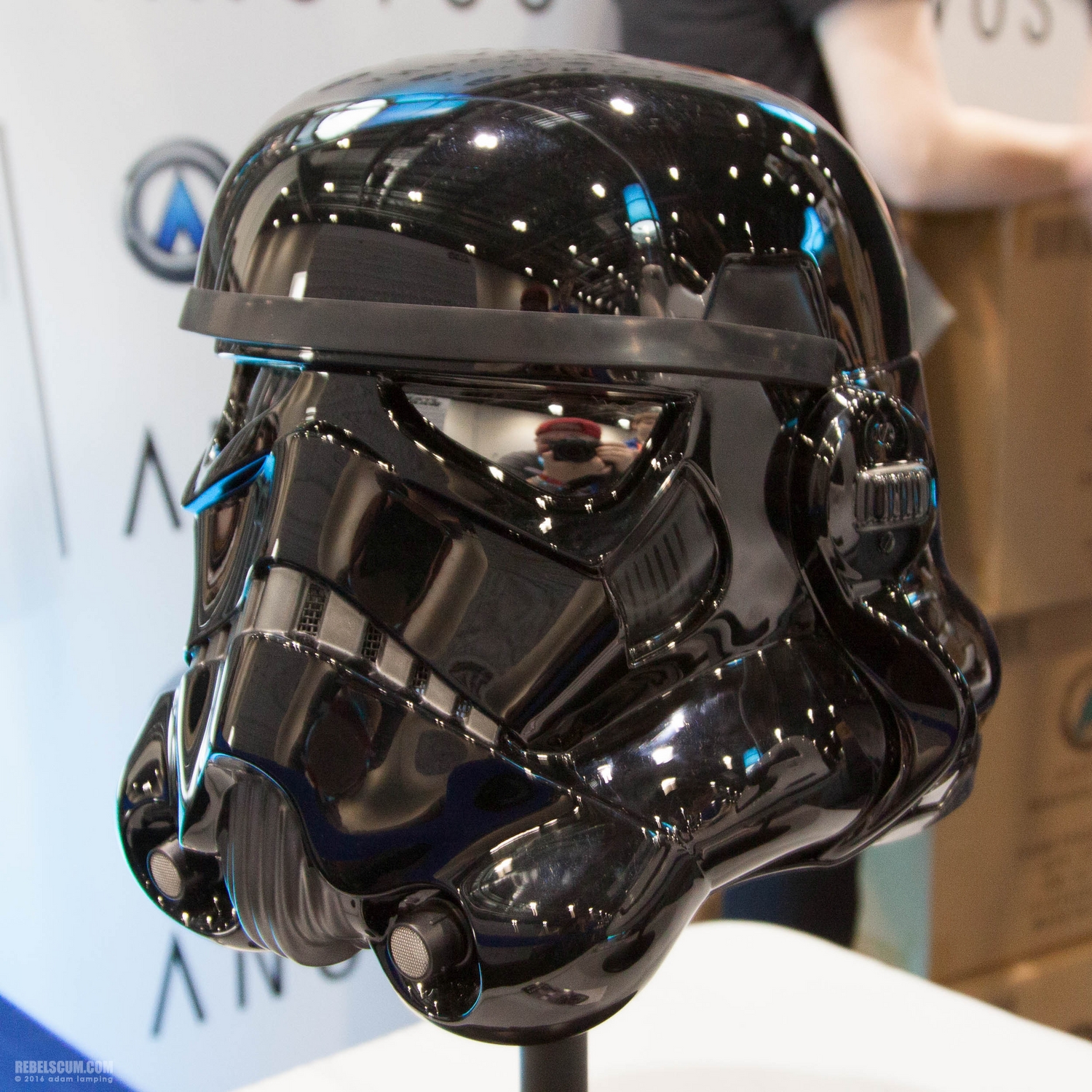 star-wars-celebration-2016-anovos-booth-015.jpg