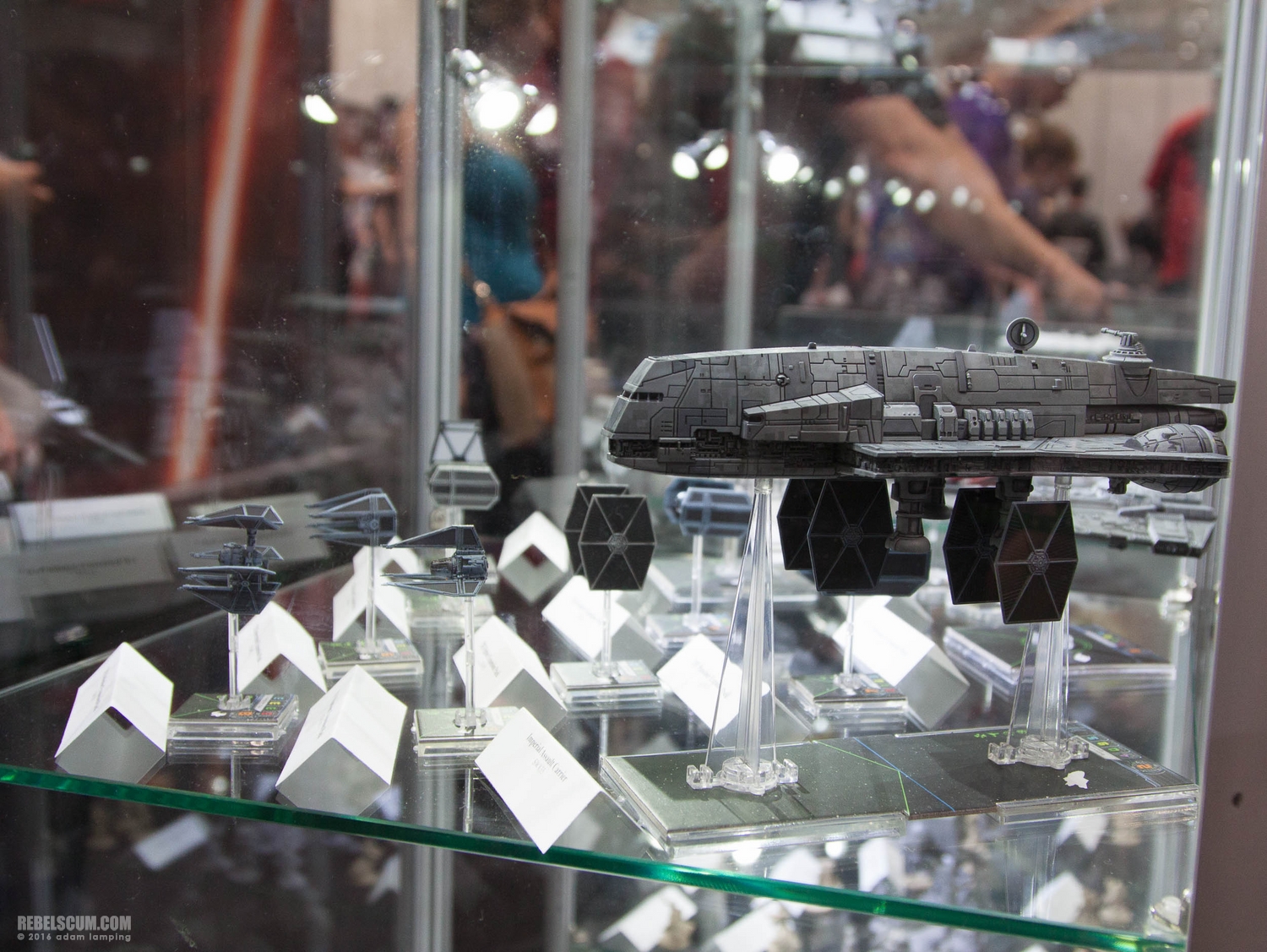 star-wars-celebration-2016-fantasy-flight-games-007.jpg