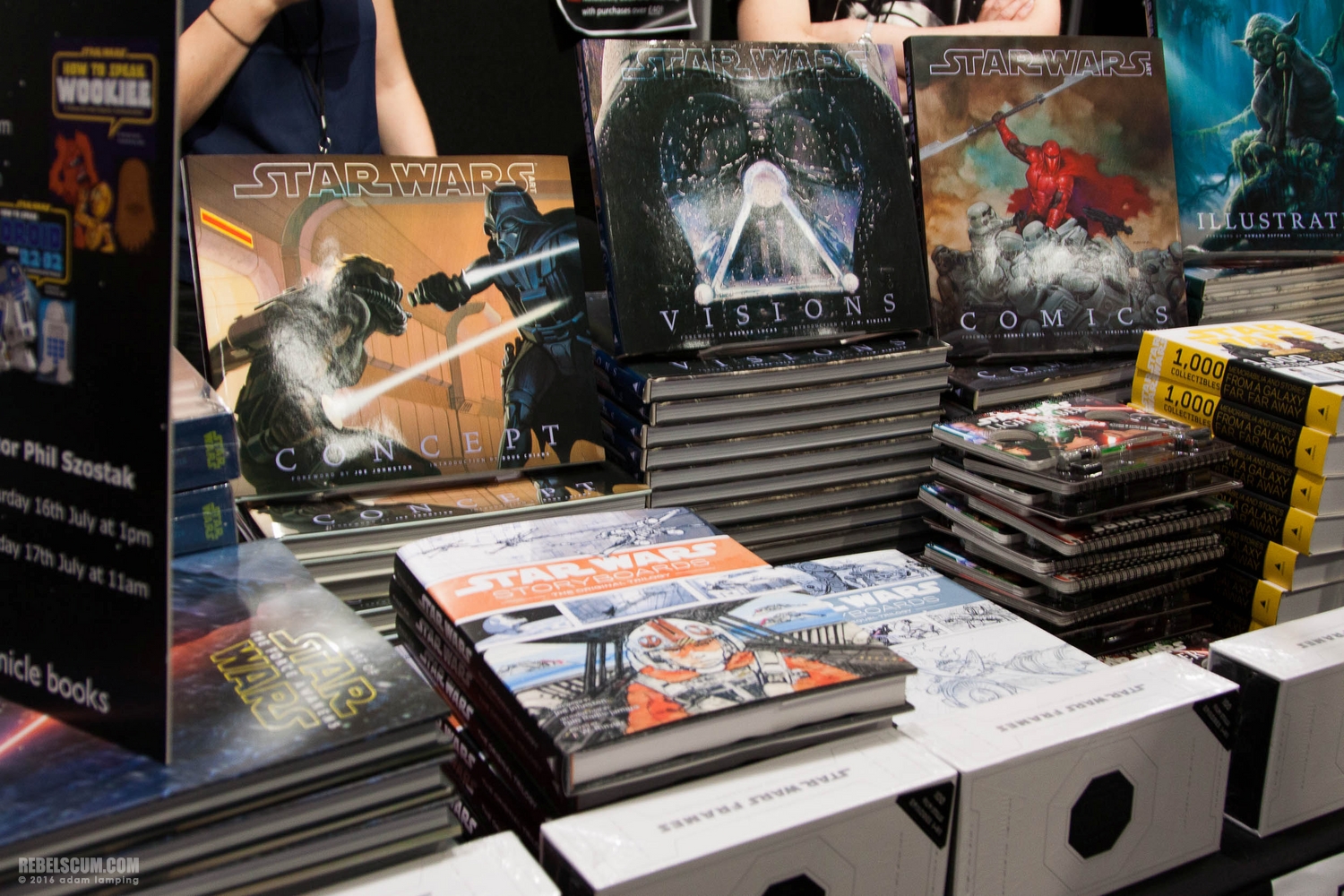 star-wars-celebration-2016-abrams-and-chronicle-books-booth-008.jpg
