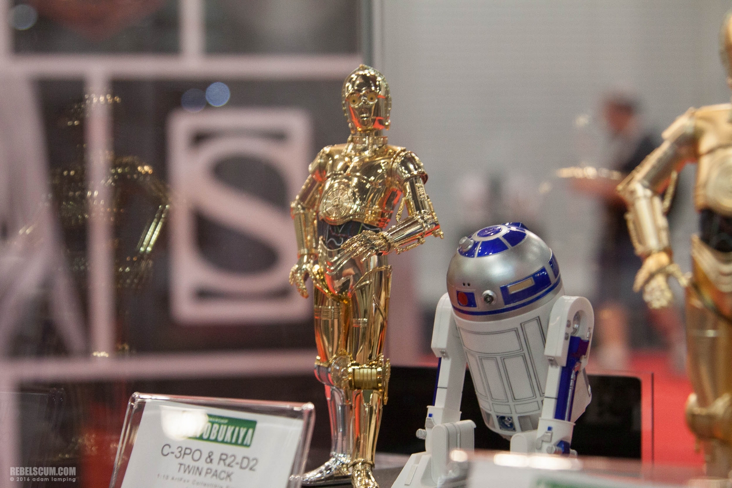 star-wars-celebration-amerang-booth-202.jpg