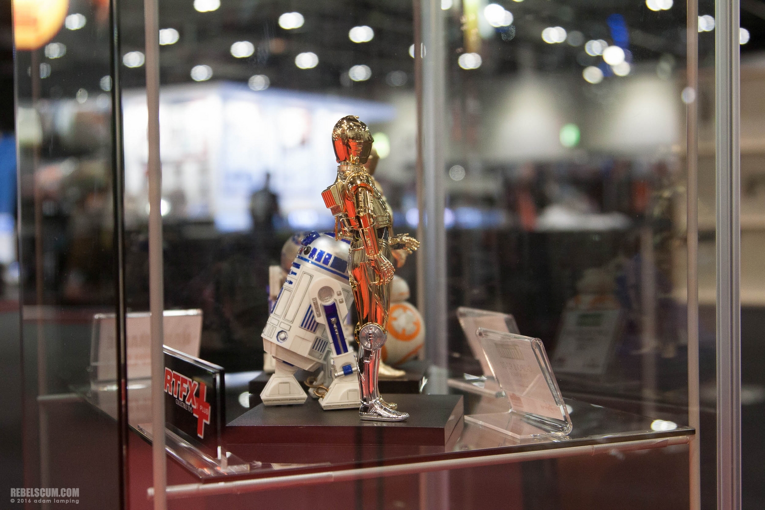 star-wars-celebration-amerang-booth-210.jpg