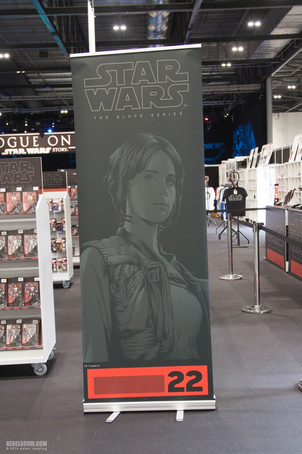 star-wars-celebration-hasbro-forbidden-planet-booth-006.jpg