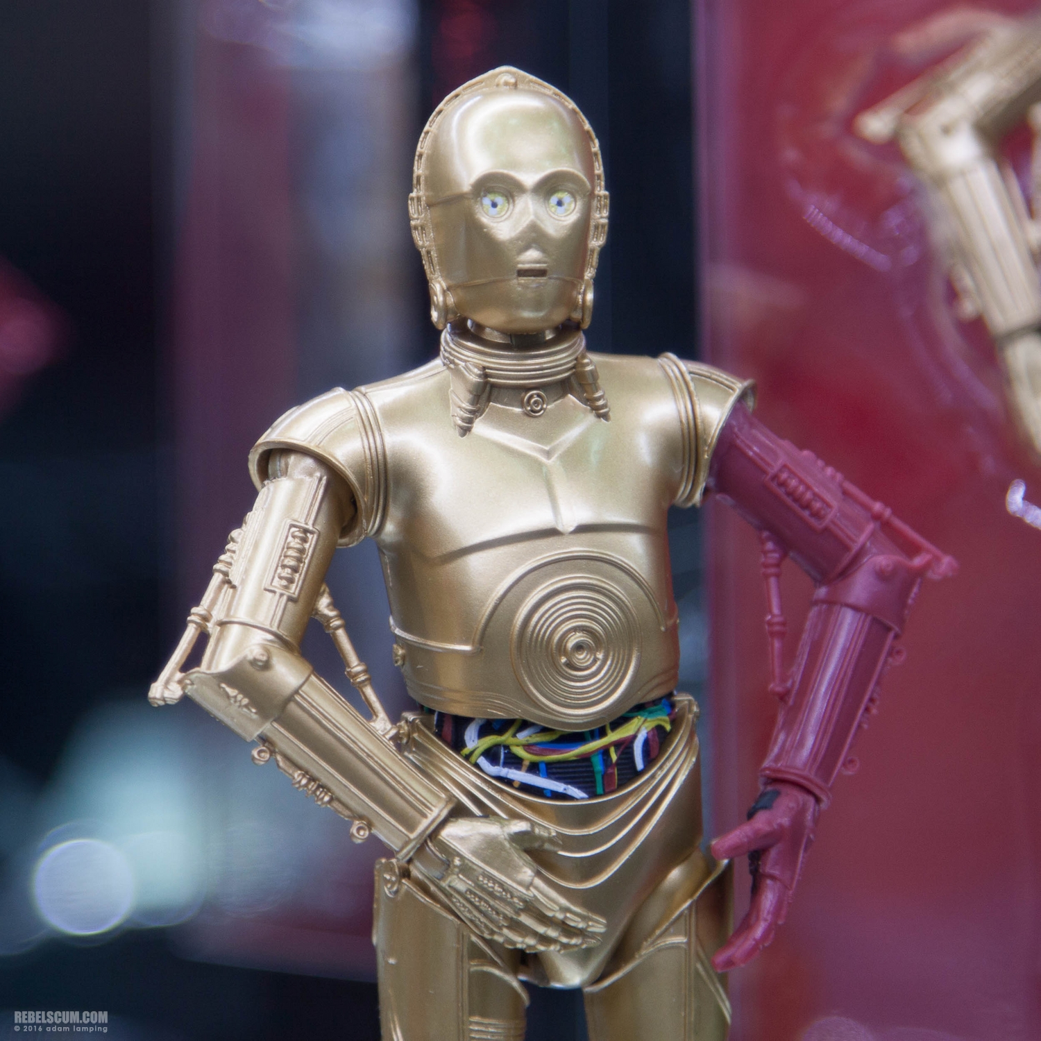 star-wars-celebration-hasbro-forbidden-planet-booth-019.jpg