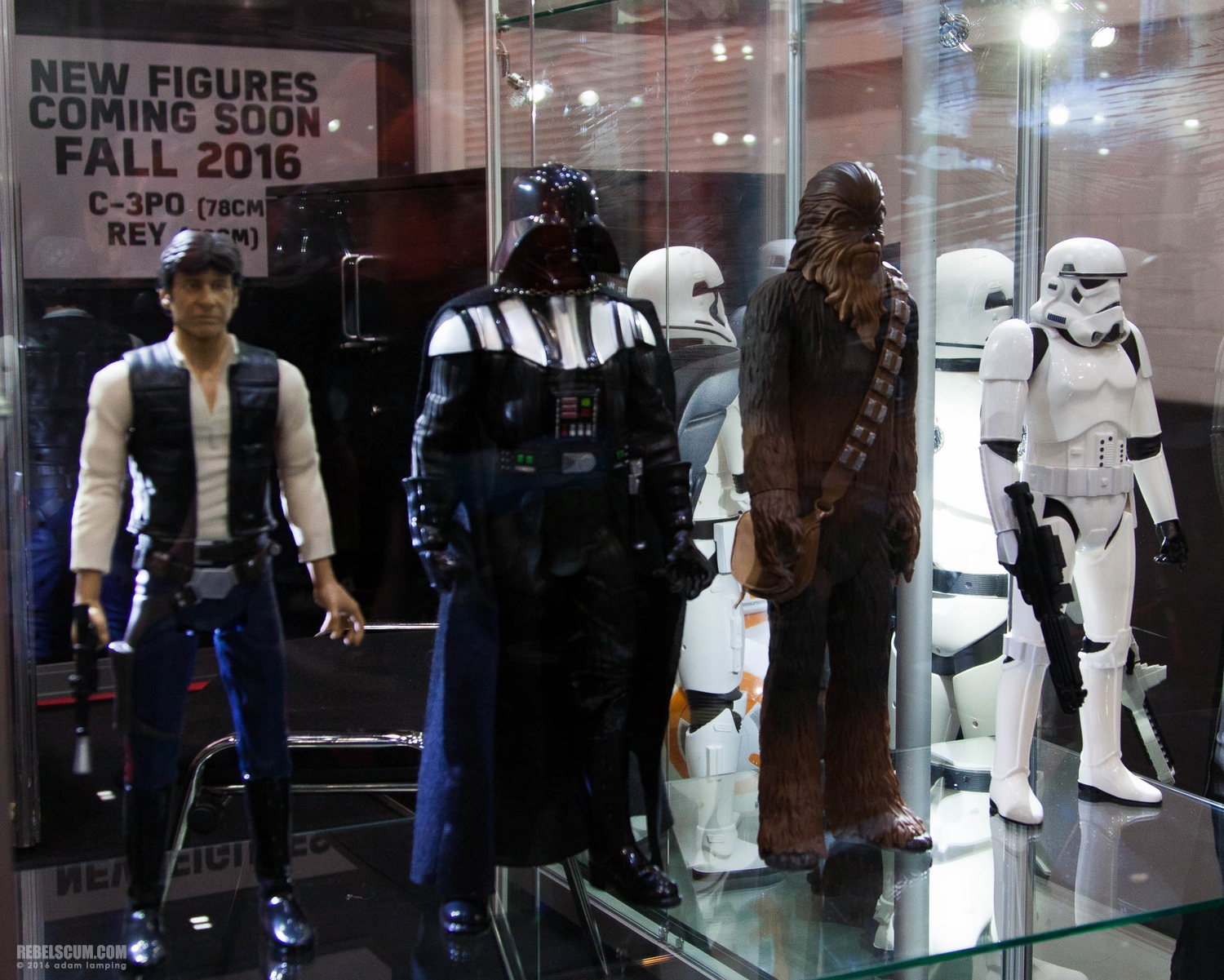 star-wars-celebration-2016-jakks-pacific-booth-004.jpg