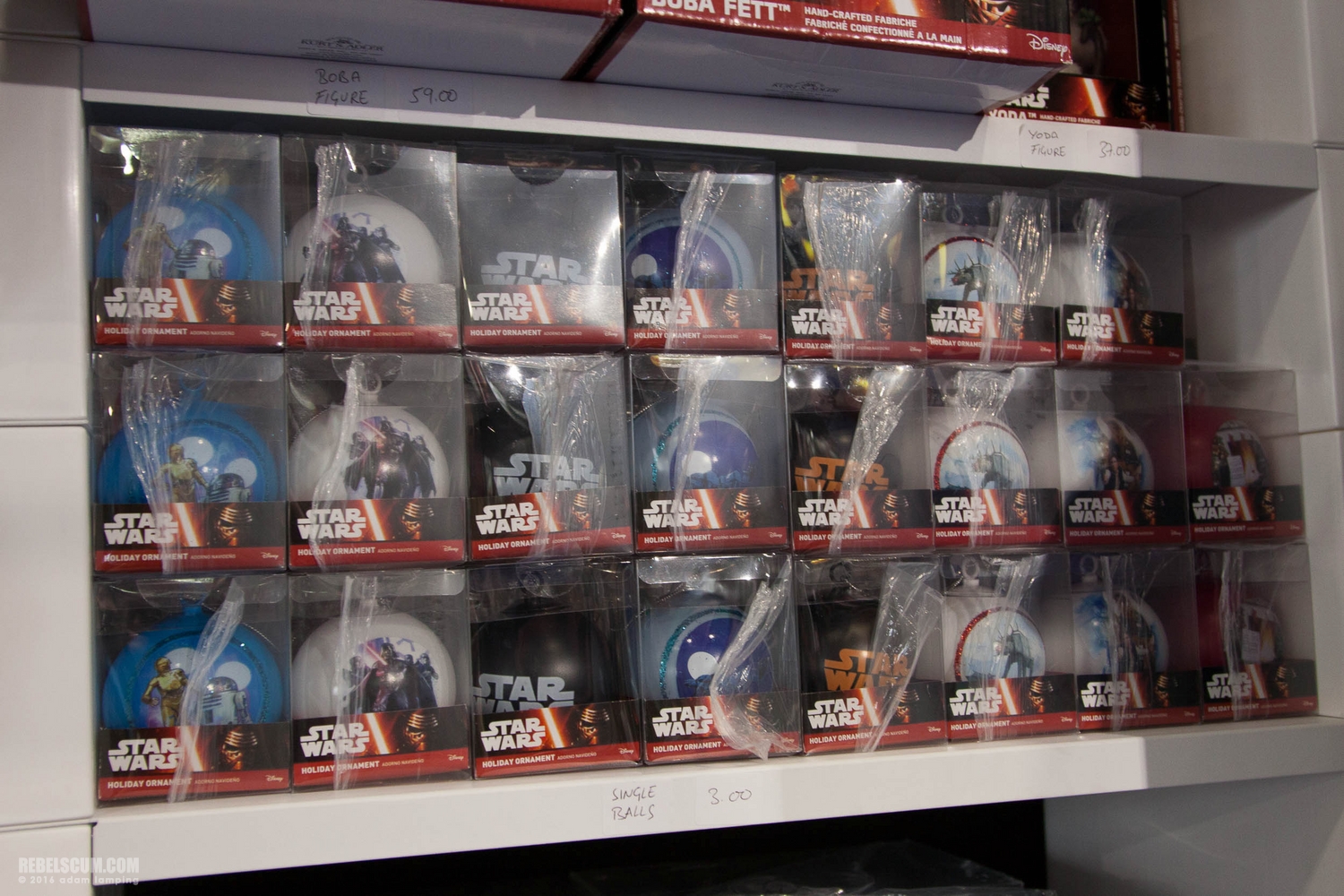 star-wars-celebration-2016-sd-toys-booth-008.jpg