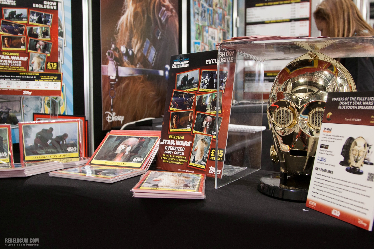 star-wars-celebration-2016-topps-booth-006.jpg