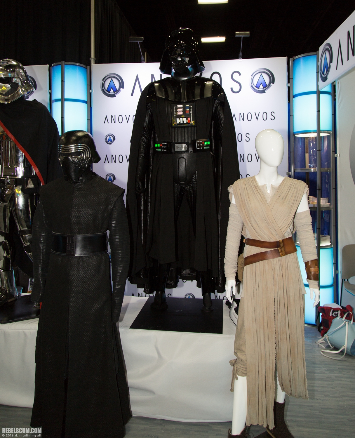 2016-SDCC-ANOVOS-Booth-Wednesday-010.jpg