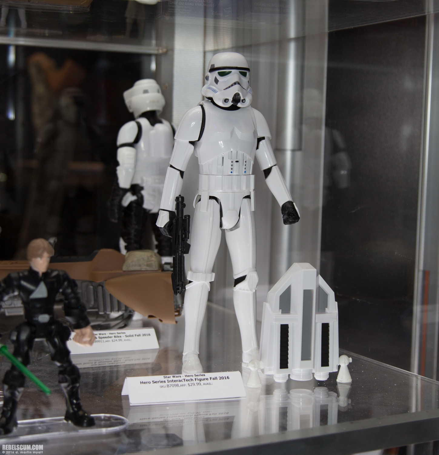 2016-SDCC-Hasbro-Booth-Wednesday-010.jpg