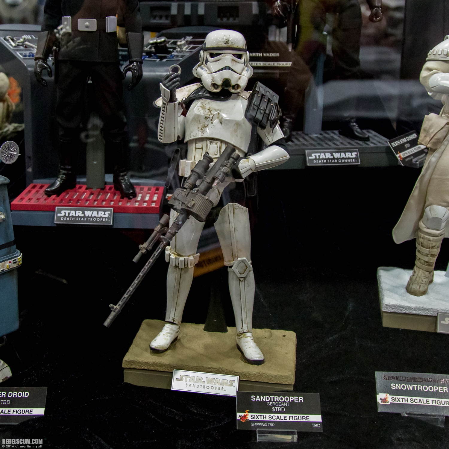 2016-SDCC-Hot-Toys-Booth-Wednesday-020.jpg