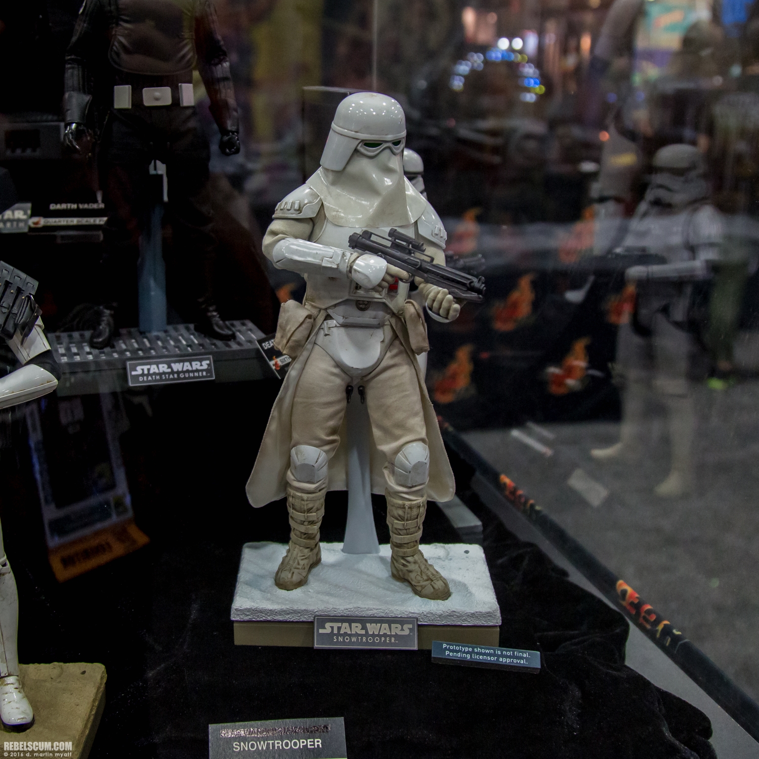 2016-SDCC-Hot-Toys-Booth-Wednesday-021.jpg
