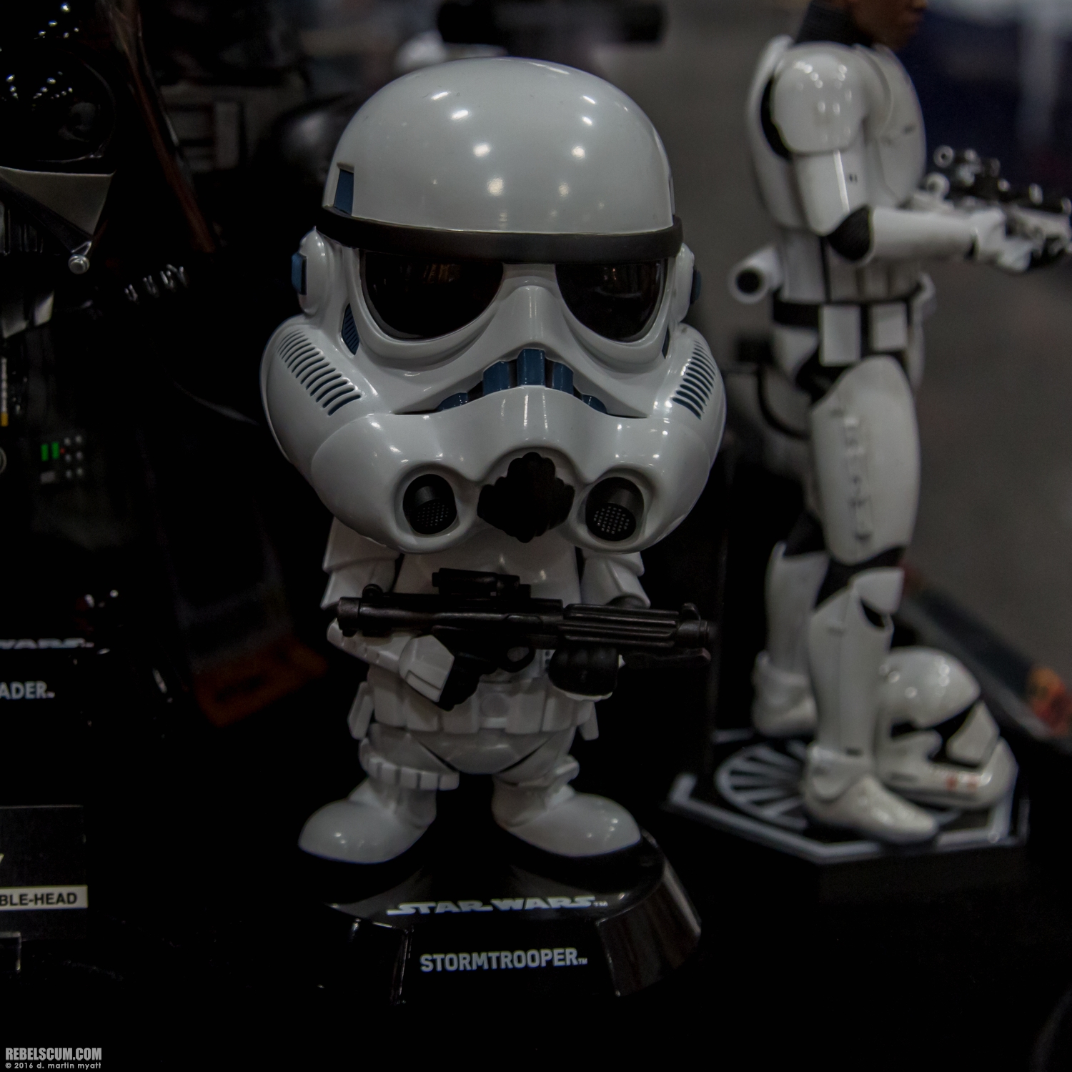 2016-SDCC-Hot-Toys-Booth-Wednesday-039.jpg