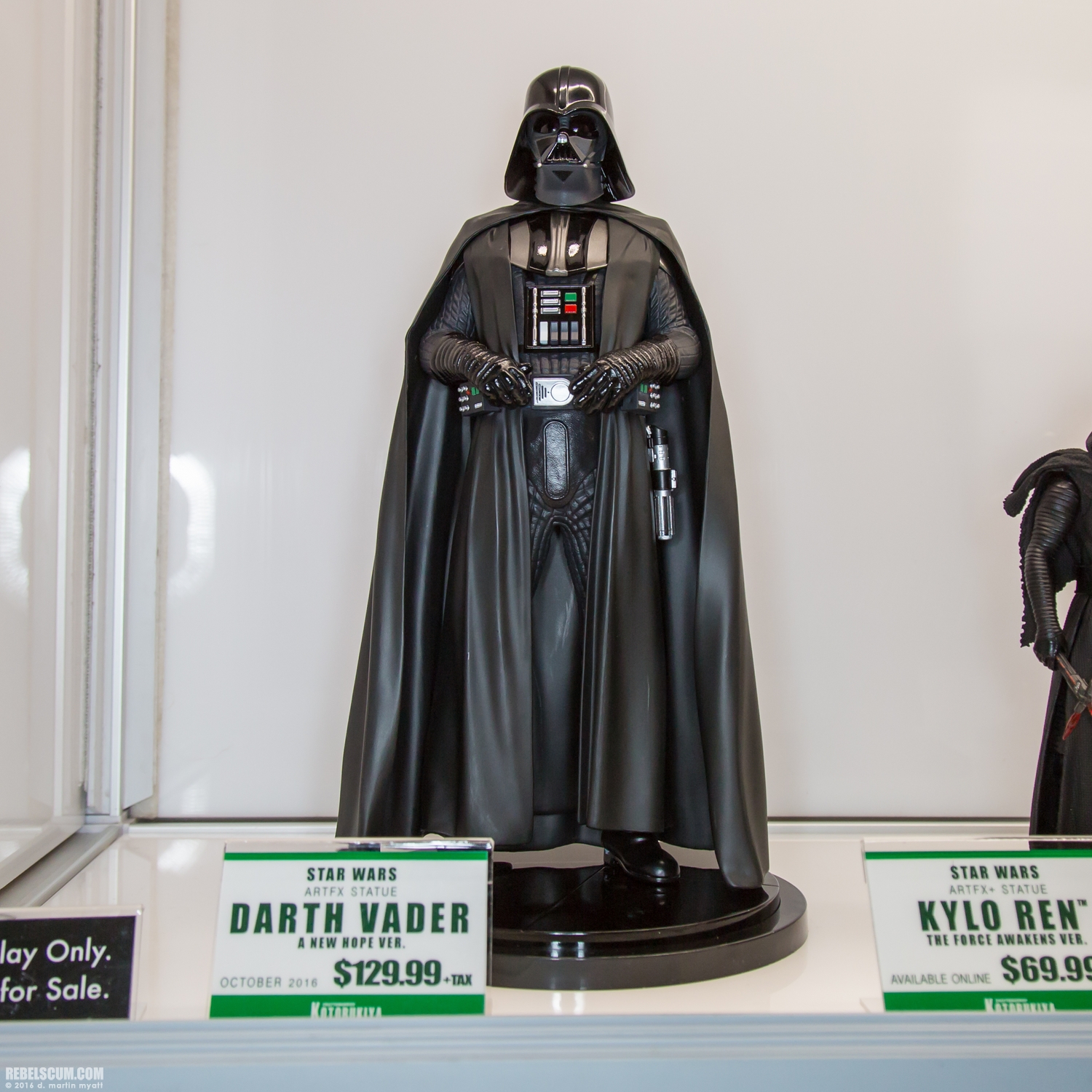 2016-SDCC-Kotobukiya-Booth-Wednesday-001.jpg