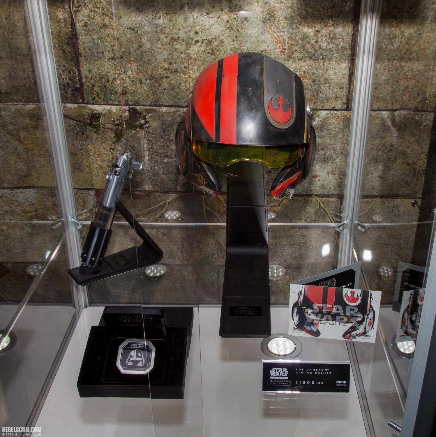 2016-SDCC-Propshop-The-Force-Awakens-Replicas-008.jpg