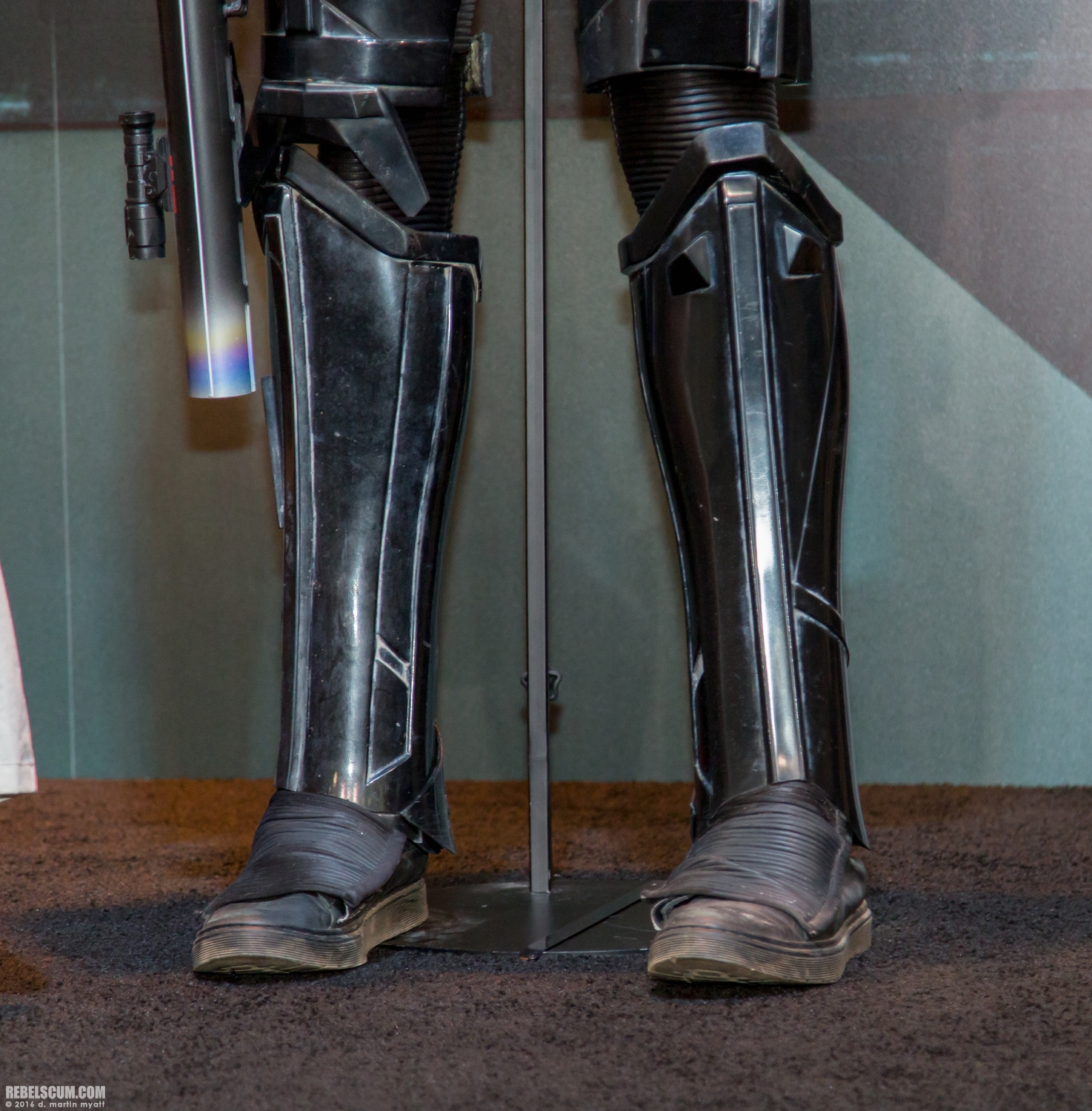 2016-SDCC-Rogue-One-costumes-005.jpg