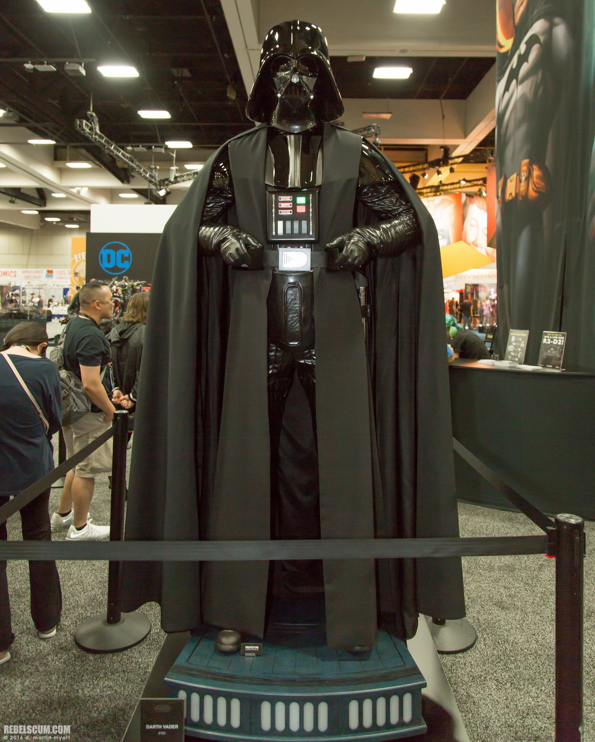 sideshow life size vader
