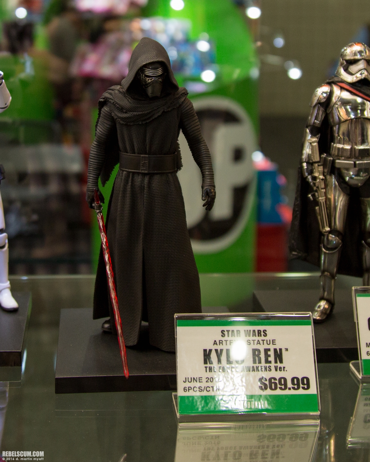 Kotobukiya-Star-Wars-2016-International-Toy-Fair-006.jpg