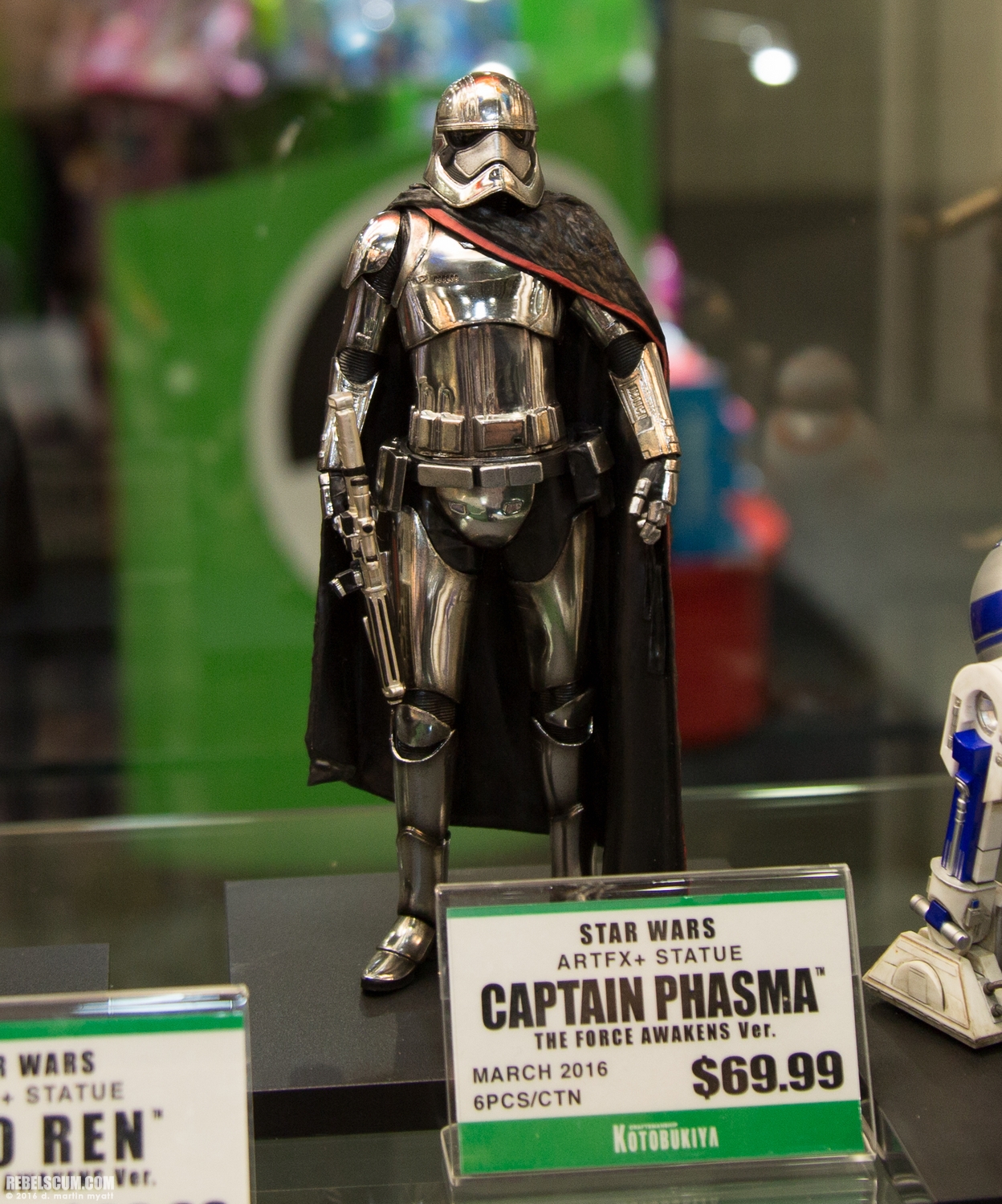 Kotobukiya-Star-Wars-2016-International-Toy-Fair-009.jpg