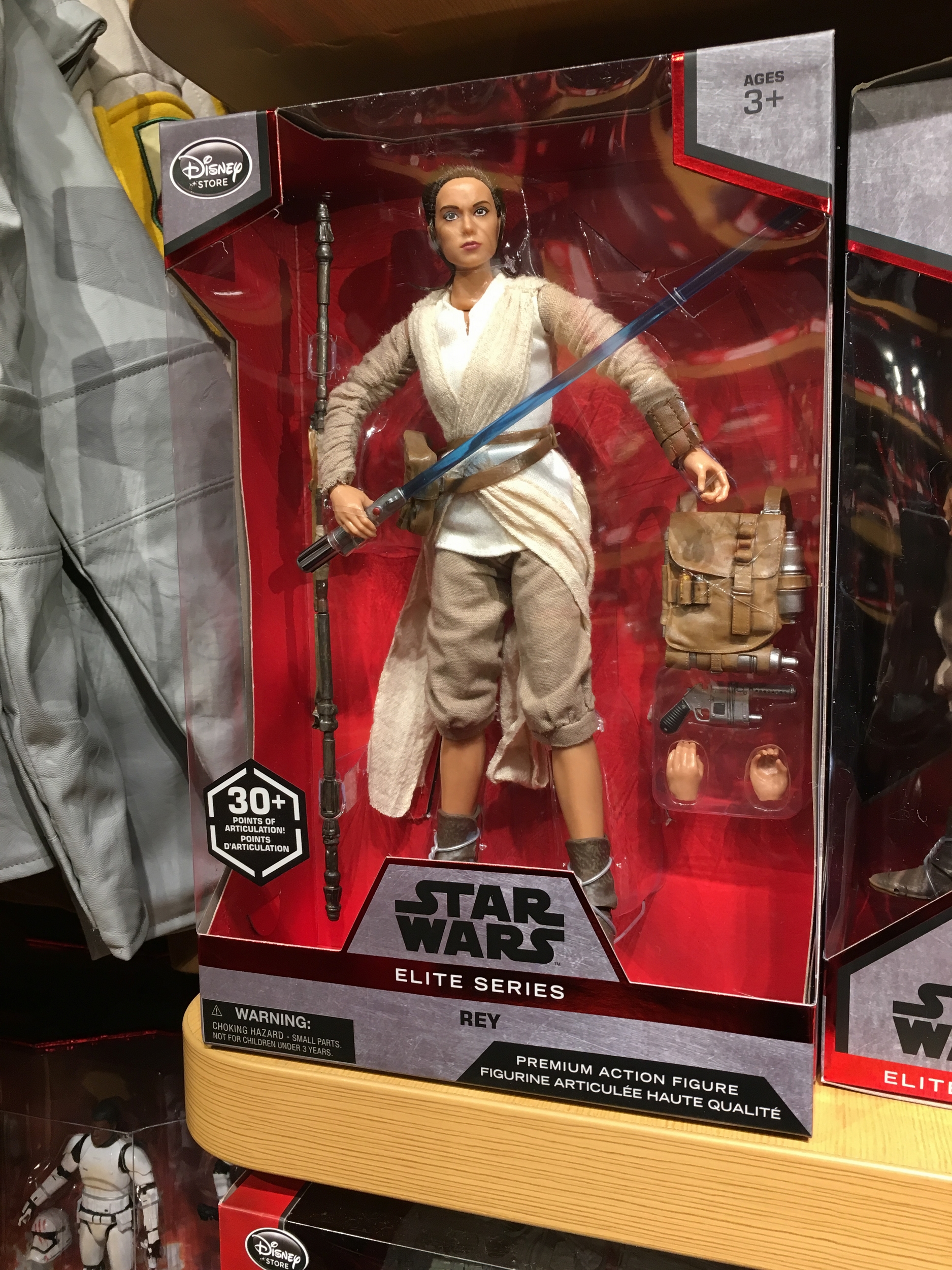 Disney-Stores-Rey-Kylo-Ren-Elite-Series-12-inch-figures-001.jpg