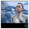 Hot-Toys-MMS377-The-Force-Awakens-Rey-Resistance-Outfit-013.jpg