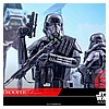 Hot-Toys-MMS385-Rogue-One-Death-Trooper-Specialist-014.jpg