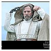 Hot-Toys-MMS390-Luke-Skywalker-Collectible-Figure-007.jpg