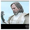 Hot-Toys-MMS390-Luke-Skywalker-Collectible-Figure-009.jpg