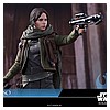 Hot-Toys-MMS404-Rogue-One-Jyn-Erso-Collectible-Figure-016.jpg