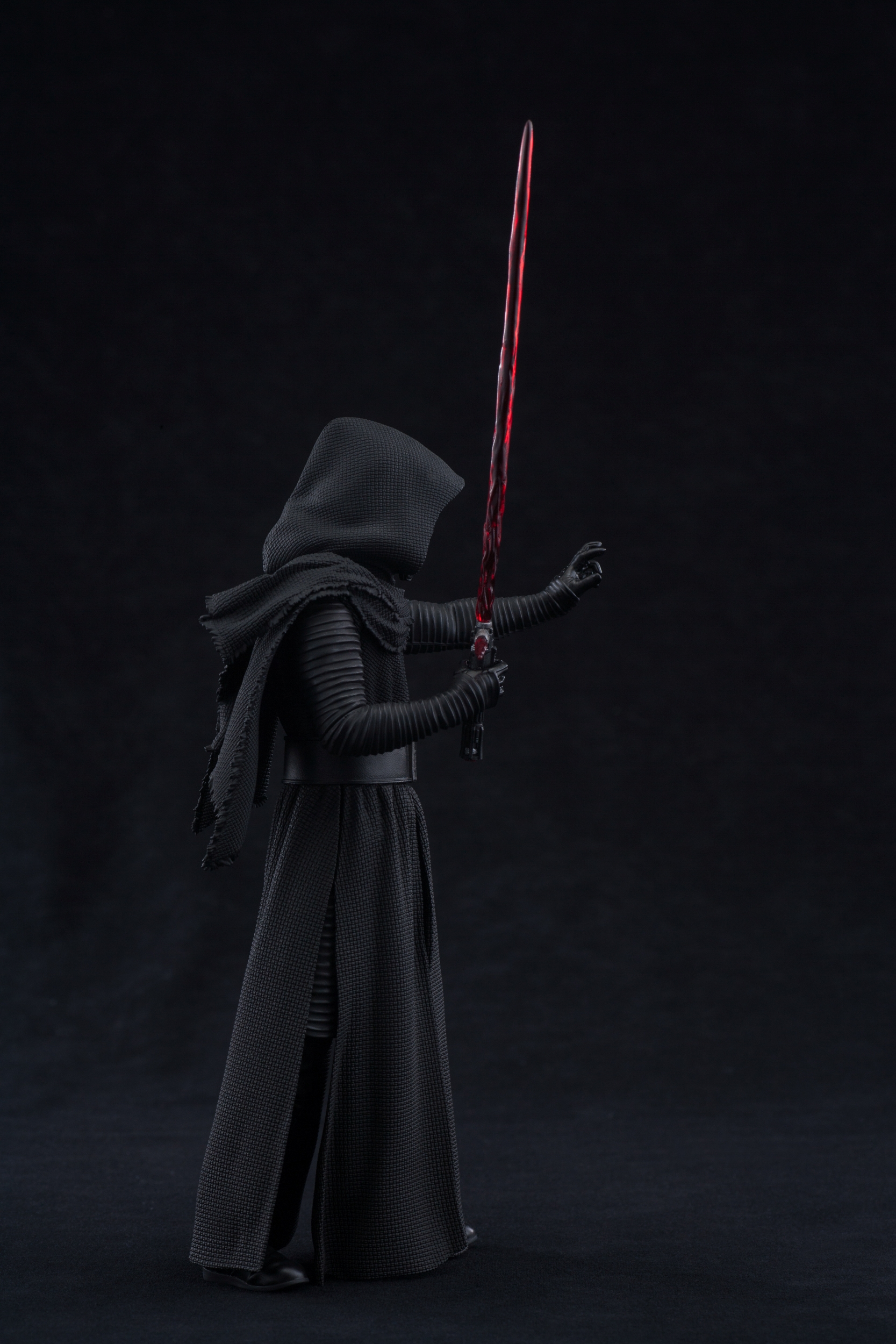 Kotobukiya-The-Force-Awakens-Kylo-Ren-ARTFX-Statue-041.jpg